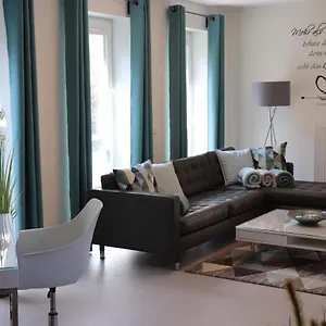  Apartment Eden
